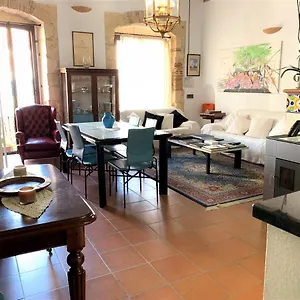 Relais Del Porto 2*, Cagliari Italia